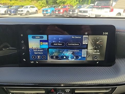 New 2025 Nissan Kicks SR w/ SR Premium Package image 13