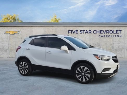 Certified 2021 Buick Encore Preferred image 2