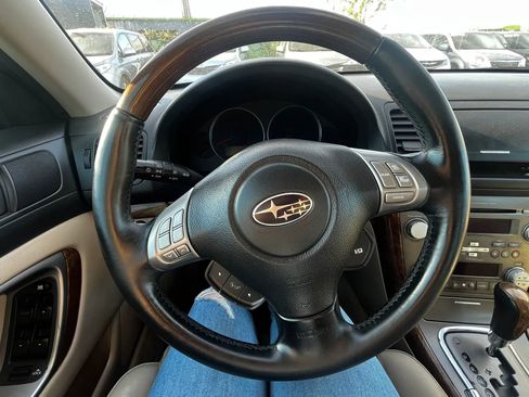 Used 2008 Subaru Outback 3.0R L.L. Bean image 22