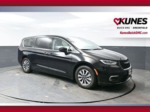 Used 2024 Chrysler Pacifica Select FWD image 5