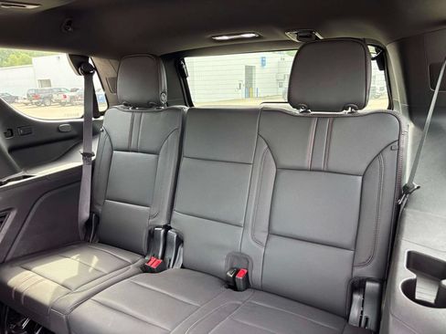 Used 2023 Chevrolet Tahoe RST w/ Luxury Package AWD/4WD image 26