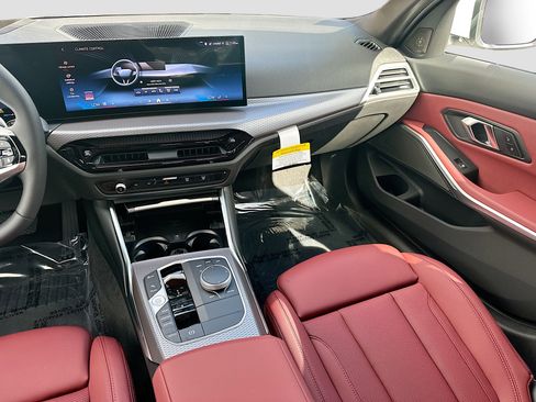 New 2026 BMW 330i Sedan w/ Premium Package image 18