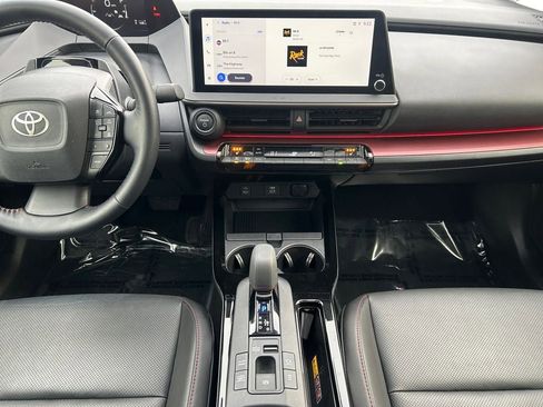 Used 2024 Toyota Prius Prime image 12