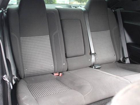 Used 2021 Dodge Challenger SXT RWD image 11