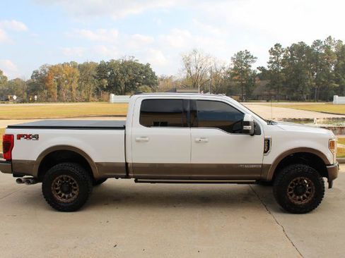 Used 2020 Ford F250 King Ranch w/ King Ranch Ultimate Package image 18