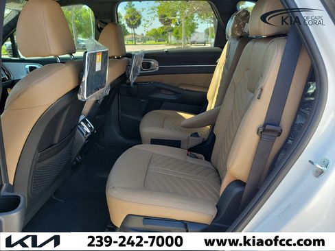 New 2026 Kia Sorento SX Prestige w/ Olive Brown Leather Package AWD/4WD image 13