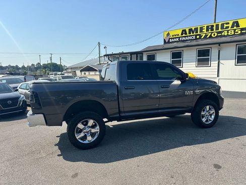 Used 2019 RAM 1500 Big Horn RWD image 11