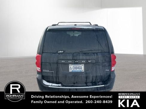 Used 2015 Dodge Grand Caravan R/T w/ Driver Convenience Group image 5
