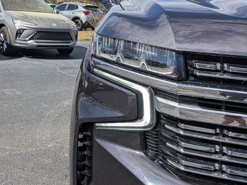 Used 2024 Chevrolet Tahoe Premier RWD image 9