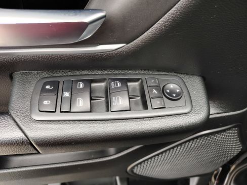 Certified 2020 RAM 1500 Big Horn image 18