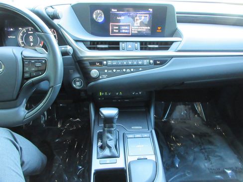 Used 2021 Lexus ES 250 w/ Premium Package image 38