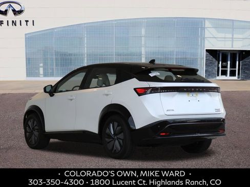 Used 2023 Nissan Ariya AWD image 3