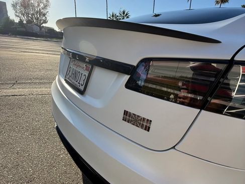 Used 2023 Tesla Model S Plaid AWD/4WD image 8