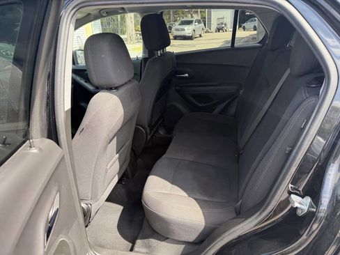 Used 2019 Chevrolet Trax LS w/ Tint and Cruise Package image 14