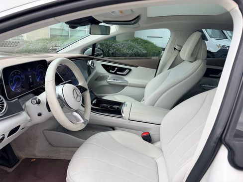 Used 2023 Mercedes-Benz EQE 350+ Sedan image 2