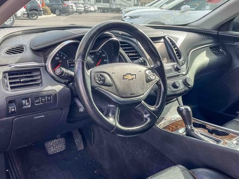 Used 2015 Chevrolet Impala LTZ image 8