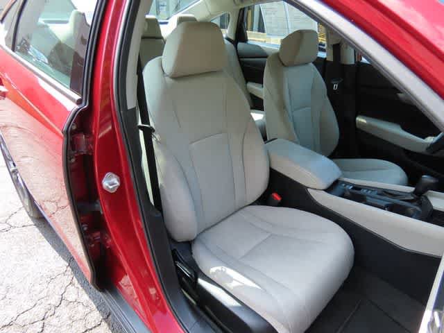 Used 2023 Honda Accord EX image 15