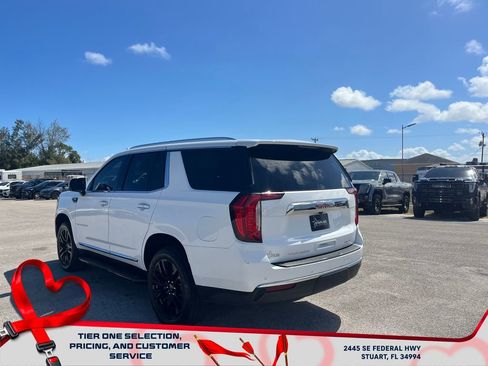 Certified 2024 GMC Yukon SLT w/ SLT Luxury Package image 5