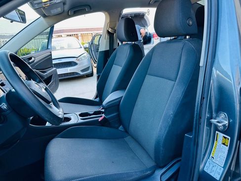 Used 2019 Volkswagen Jetta SE image 15