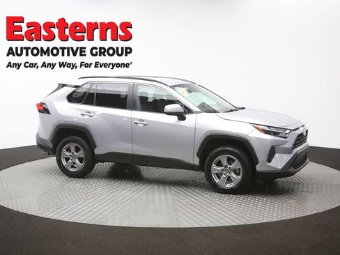 Used 2024 Toyota RAV4 XLE AWD/4WD image 45