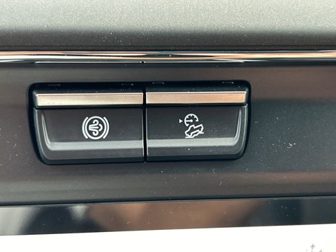 New 2025 Ford F250 Lariat w/ Lariat Ultimate Package image 47