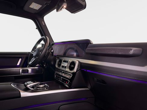 Used 2022 Mercedes-Benz G 550 image 23