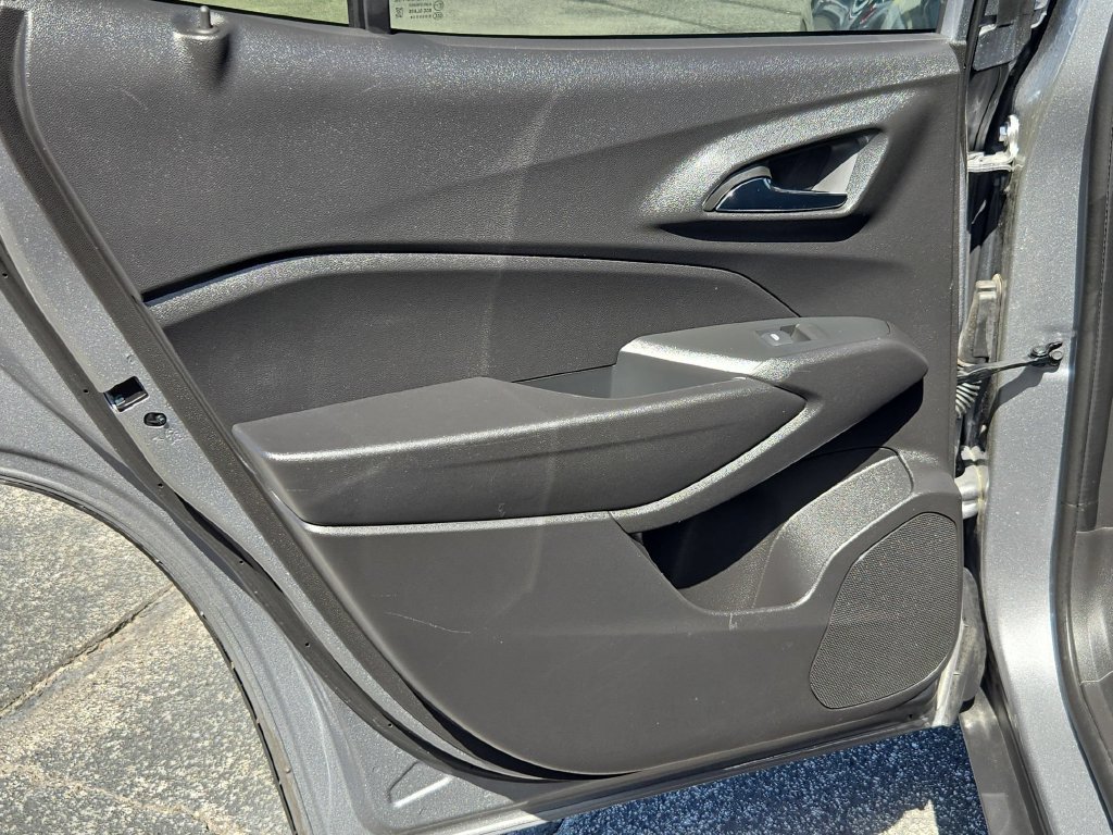 Used 2026 Chevrolet Trax LT FWD image 27