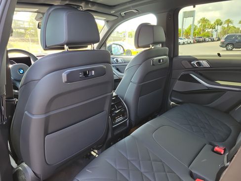 New 2026 BMW X5 sDrive40i w/ M Sport Package RWD image 9