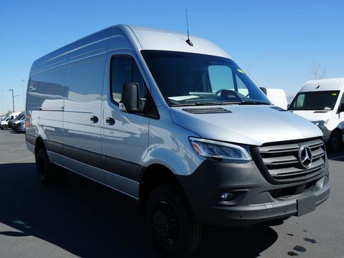 New 2026 Mercedes-Benz Sprinter 3500 image 3