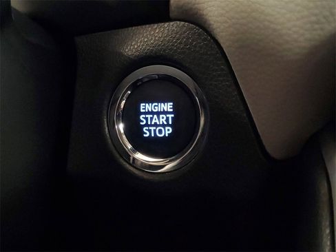 Used 2023 Toyota RAV4 XLE image 29