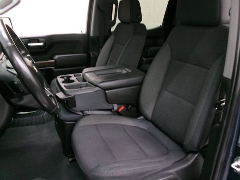 Used 2019 Chevrolet Silverado 1500 LT w/ All-Star Edition AWD/4WD image 22