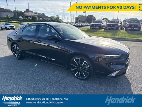 Certified 2025 Honda Accord Touring image 1