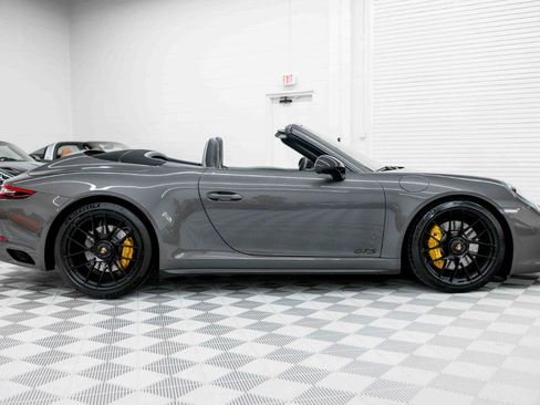 Used 2017 Porsche 911 Carrera GTS image 6
