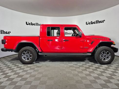 Used 2024 Jeep Gladiator Mojave AWD/4WD image 8