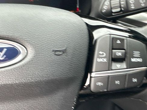 New 2025 Ford Escape SE image 58