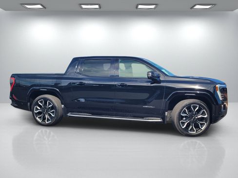 Used 2025 GMC Sierra EV Denali AWD/4WD image 3