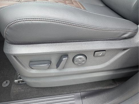 New 2026 Nissan Armada Platinum Reserve image 15