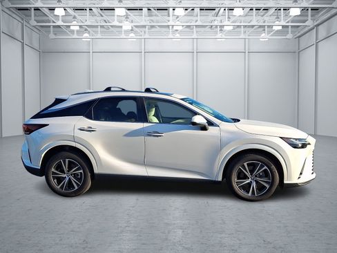Used 2024 Lexus RX 350 Premium w/ Accessory Package (Z1) AWD/4WD image 7