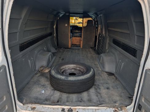 Used 2012 Ford E-350 and Econoline 350 Extended Super Duty w/ Commercial Cargo Van Pkg image 19