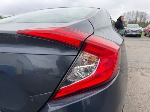Used 2020 Honda Civic LX image 9