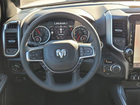 New 2026 RAM 1500 Big Horn AWD/4WD image 9