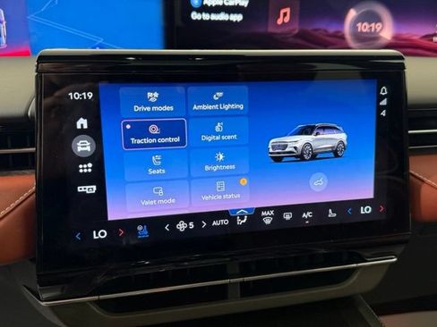 Used 2024 Lincoln Nautilus Black Label w/ Jet Appearance Package (87T) AWD/4WD image 37