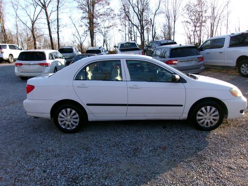 Used 2005 Toyota Corolla CE image 7