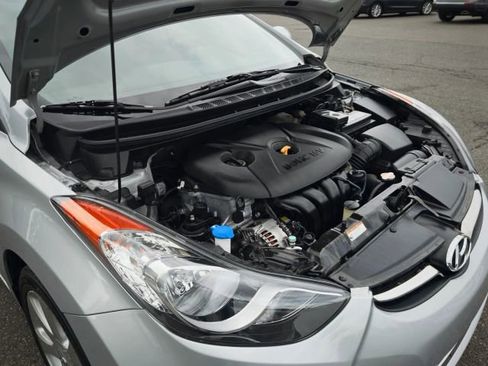 Used 2012 Hyundai Elantra Limited w/ Technology Pkg 5 FWD image 50