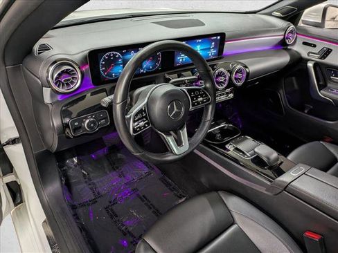 Used 2020 Mercedes-Benz CLA 250 image 10