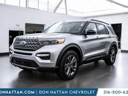 Used 2022 Ford Explorer XLT w/ Equipment Group 202A