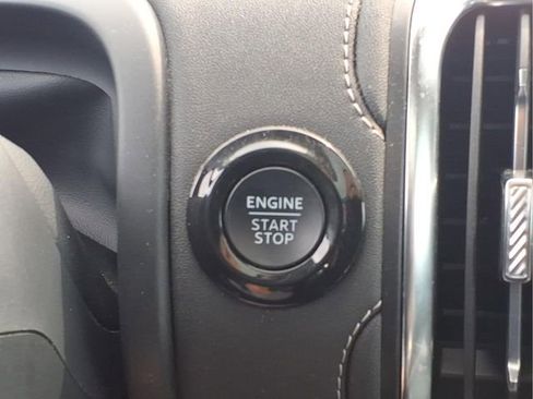 Used 2025 Ford Expedition Platinum AWD/4WD image 10