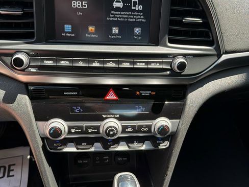 Used 2020 Hyundai Elantra SEL w/ Cargo Package (C1) FWD image 13