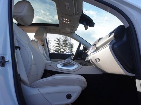 Used 2022 Mercedes-Benz GLE 350 4MATIC image 39