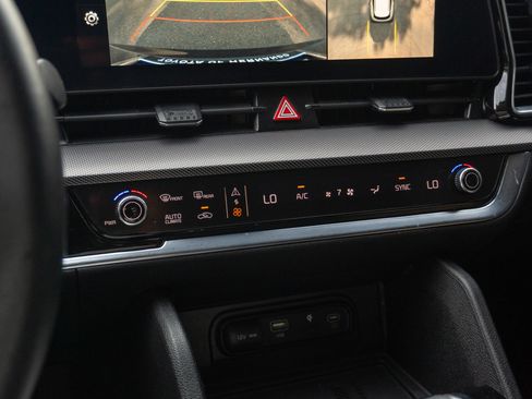 Used 2024 Kia Sportage SX FWD image 26